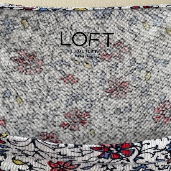 LOFT Outlet Floral Off the Shoulder Blouse, Flutter Sleeve Shirt, Women’s L - Picture 6 of 13